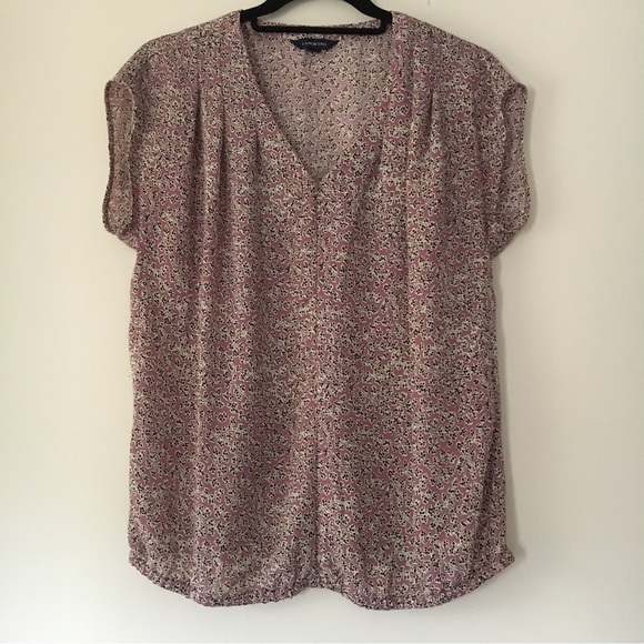 Lands' End Tops - Lands’ End Floral V-Neck Top